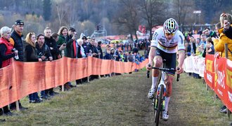 Naděje cyklokrosu vládla v Táboře. Stránský vedl od startu do cíle