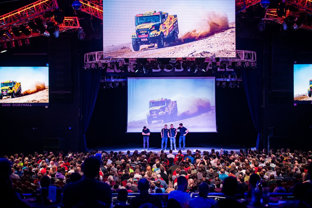 Se svou show s názvem Posedlí Dakarem slaví tým Big Shock Racing úspěch