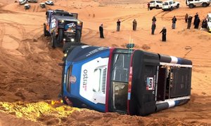 Jak vypadá Dakar z kamionu FESH FESH týmu