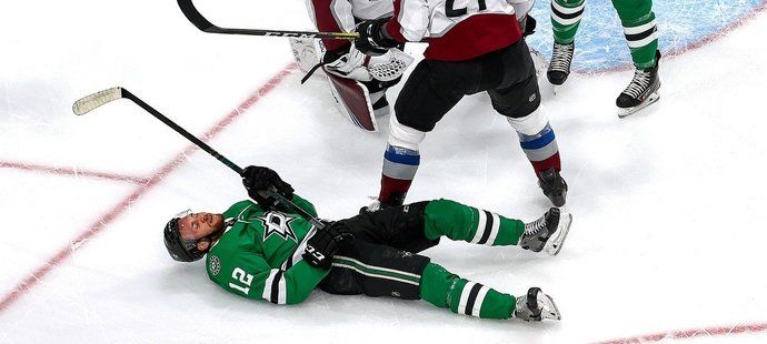 Radek Faksa vypadl v NHL ze sestavy Dallasu při nedávném tažení Stars až do finále Stanley Cupu kvůli zlomenému zápěstí.