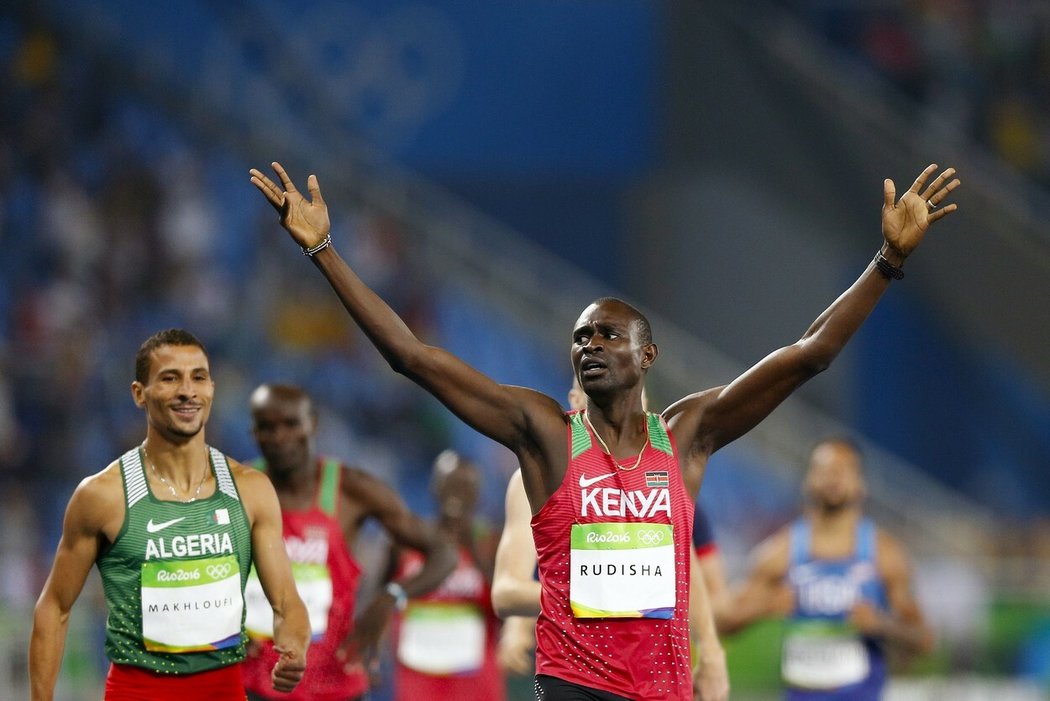 Dvojnásobný zlatý olympionik David Rudisha přežil pád letadla. Není to poprvé, co unikl smrti