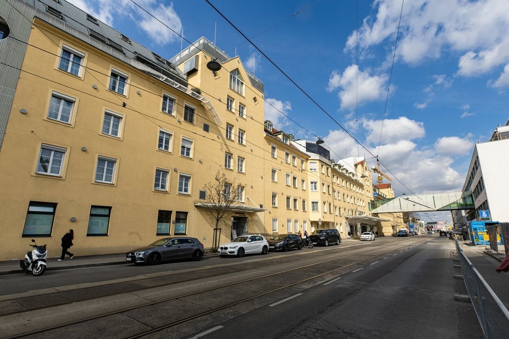 Soukromá klinika ve Vídni, kde Cibulková rodila. Před třemi lety zde rovněž přivedla na svět i syna Jakuba