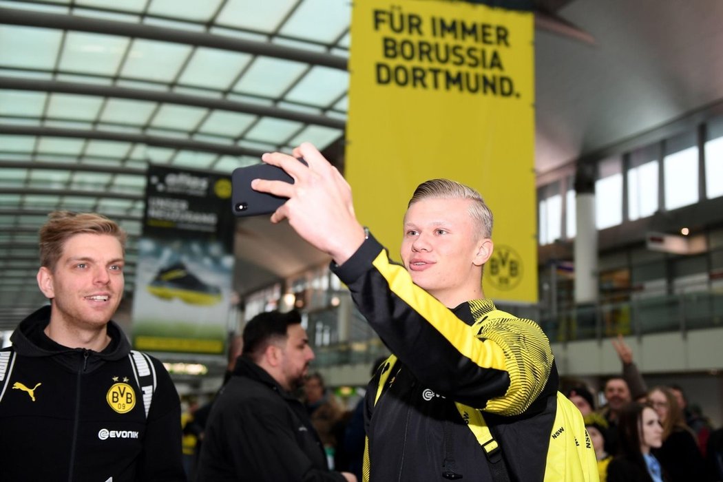 Erling Haaland už je na soustředění s Borussií Dortmund