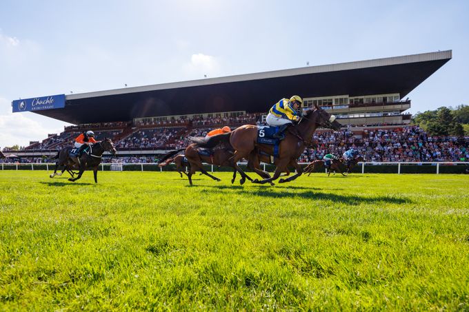 Ohrožená tradice: skončí kvůli nájmu dostihy v Chuchli? Už létají výpovědi Ohrožená tradice: skončí kvůli nájmu dostihy v Chuchli? Už létají výpovědi