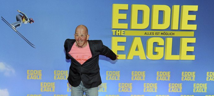 Eddie &#39;The Eagle&#39; Edwards na premiéře filmu