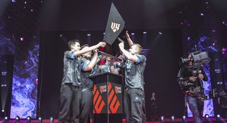 Další úspěch českého týmu v League of Legends. Na turnaji vyhrál 4 miliony korun