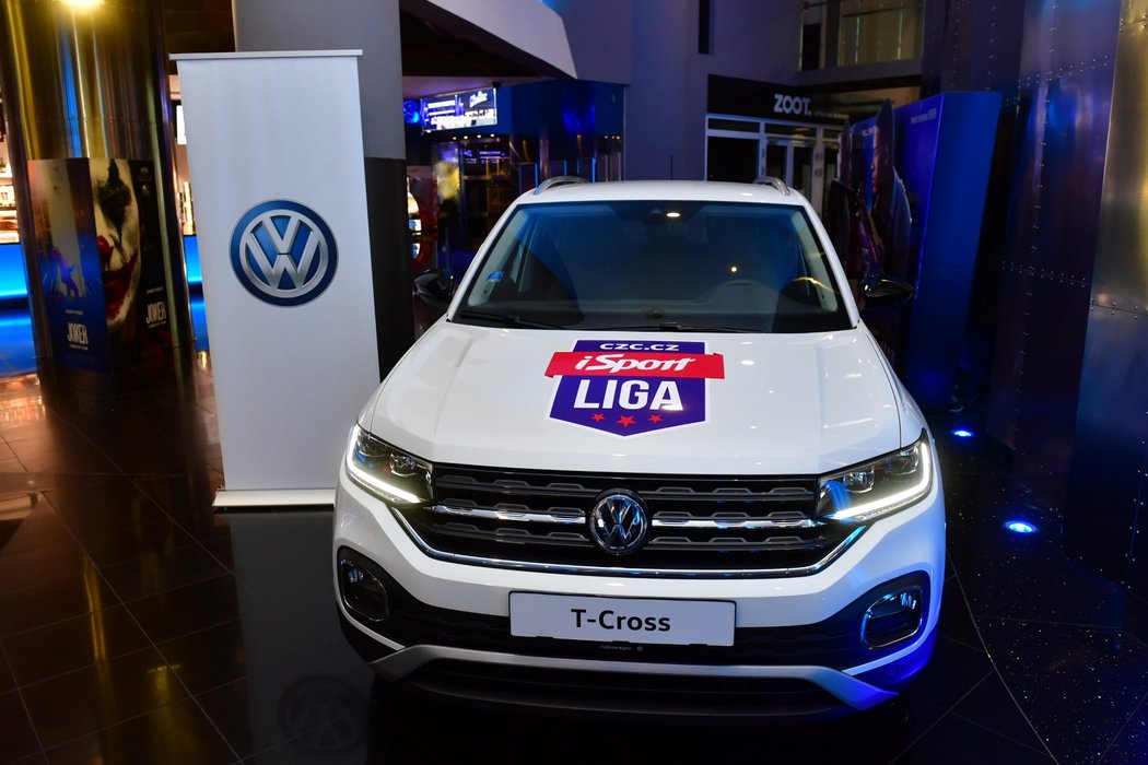 Nejlepší tři hráči SUPERFINÁLE CZC.cz iSport LIGY se mohou těšit na zapůjčení vozu Volkswagen T-Cross