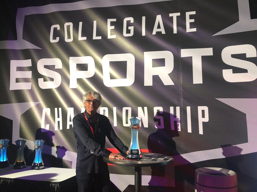 Wim Stocks na Collegiate Esports Championship, jednom z turnajů, který je firma pořádá