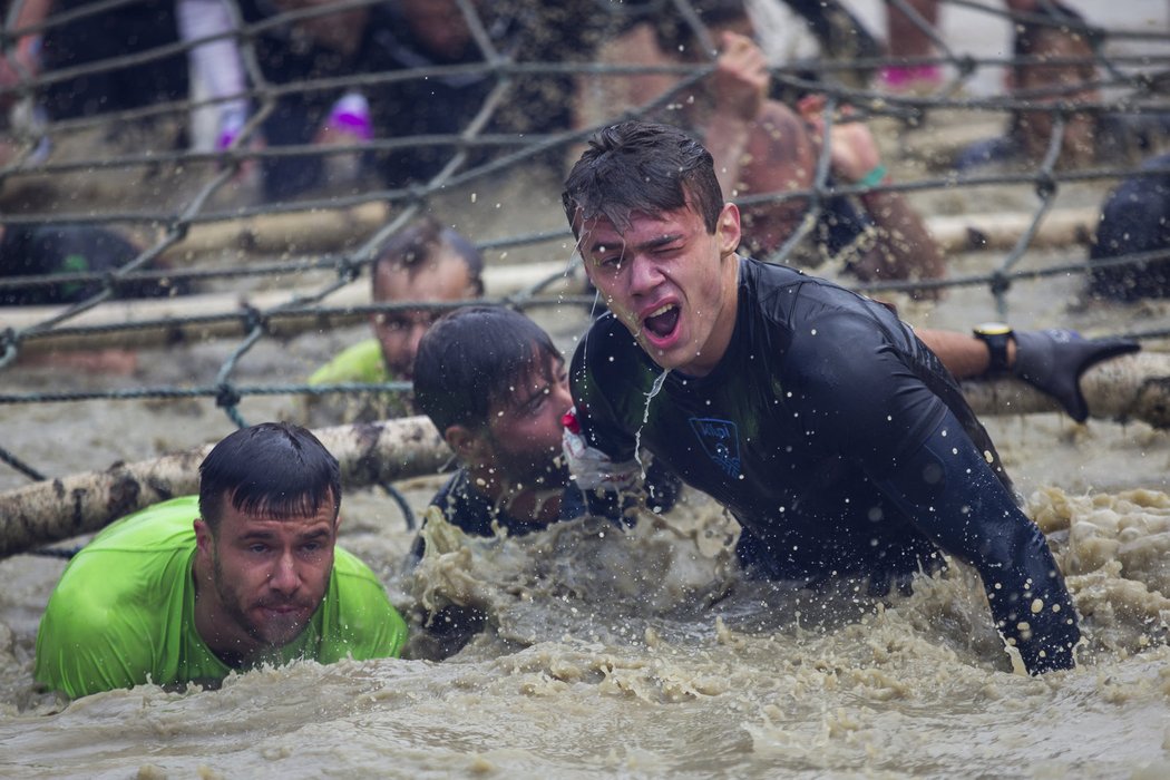 Extrémní překážkový závod ARMY RUN