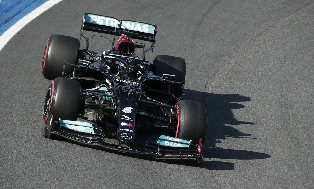 Lewis Hamilton dojel v GP Nizozemska druhý