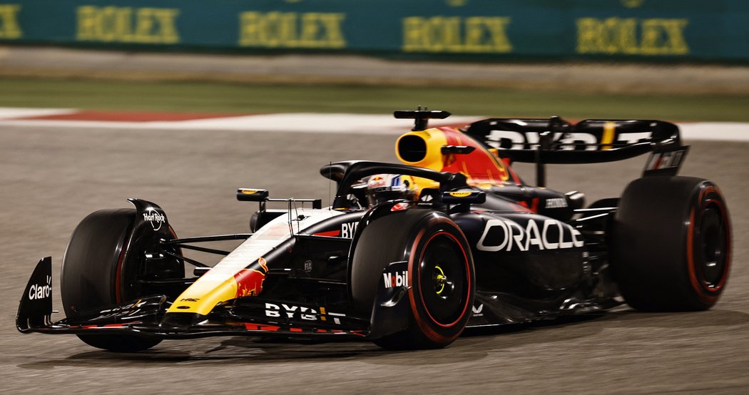GP Bahrajnu ovládl Max Verstappen