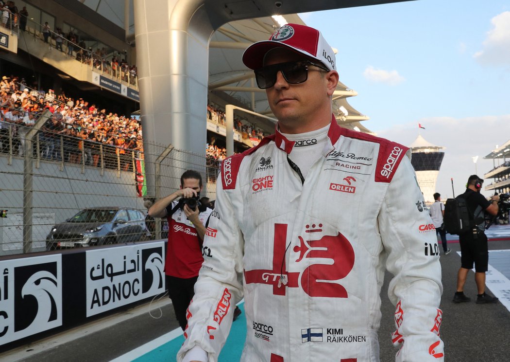 Kimi Räikkönen i po posledním závodě kariéry s kamennou tváří