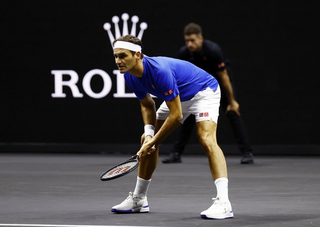 Král se rozloučil. Legendární Švýcar Roger Federer završil kariéru na Laver Cupu v Londýně