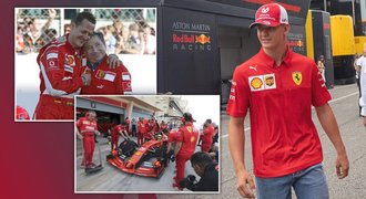 Dojemný den pro mladého Schumachera: Zářil v tátově mistrovské formuli!