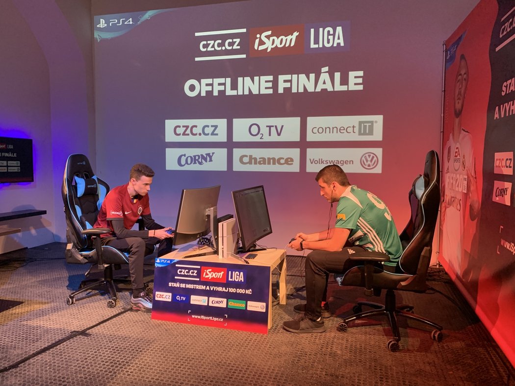 III. offline finále iSport LIGY ve studiu RE-PLAY