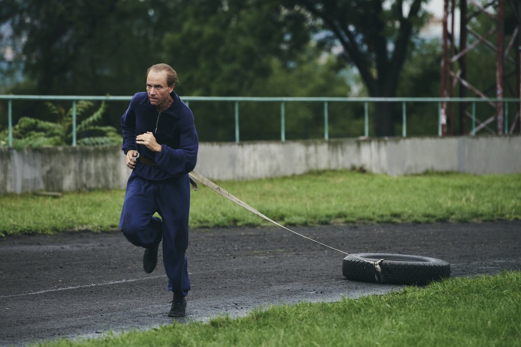 Václav Neužil jako Emil Zátopek v novém filmu režiséra Davida Ondříčka