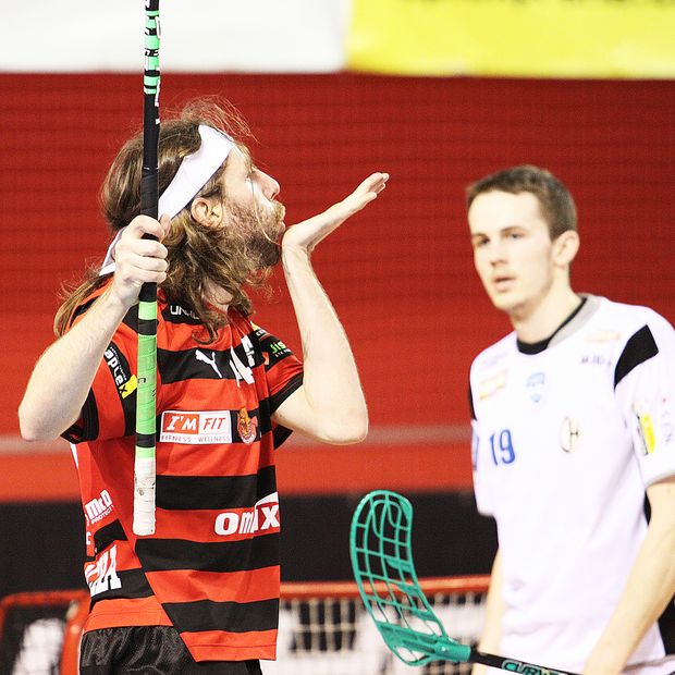 Michal Jedlička je jedním z nejlepších českých florbalistů Michal Jedlička je jedním z nejlepších českých florbalistů