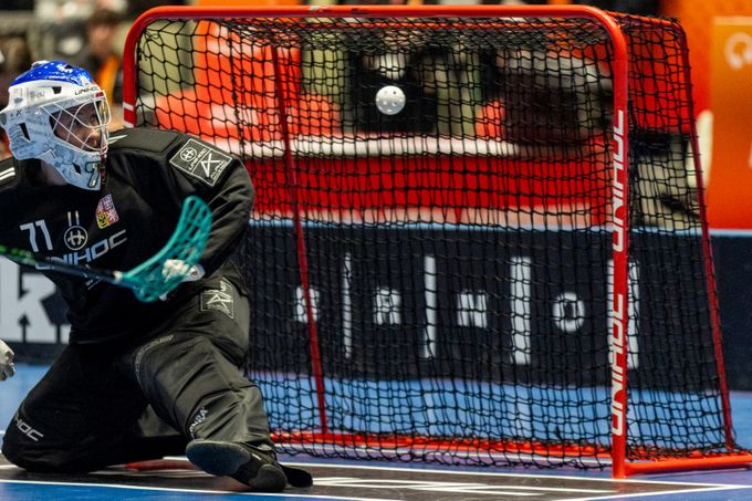 ONLINE: Švýcarsko – Česko 1:0. Boj o historické zlato, po první třetině vedou soupeřky ONLINE: Švýcarsko – Česko 1:0. Boj o historické zlato, po první třetině vedou soupeřky