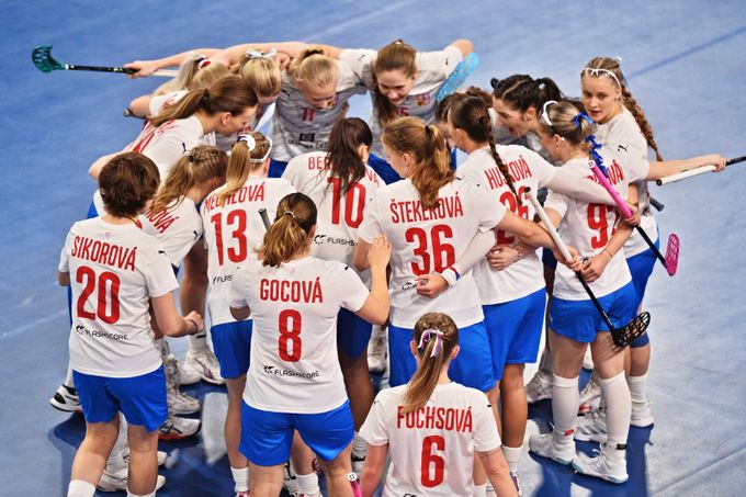 Česko - Lotyšsko 6:2. Florbalistky berou druhou výhru a mají jistý postup do čtvrtfinále Česko - Lotyšsko 6:2. Florbalistky berou druhou výhru a mají jistý postup do čtvrtfinále
