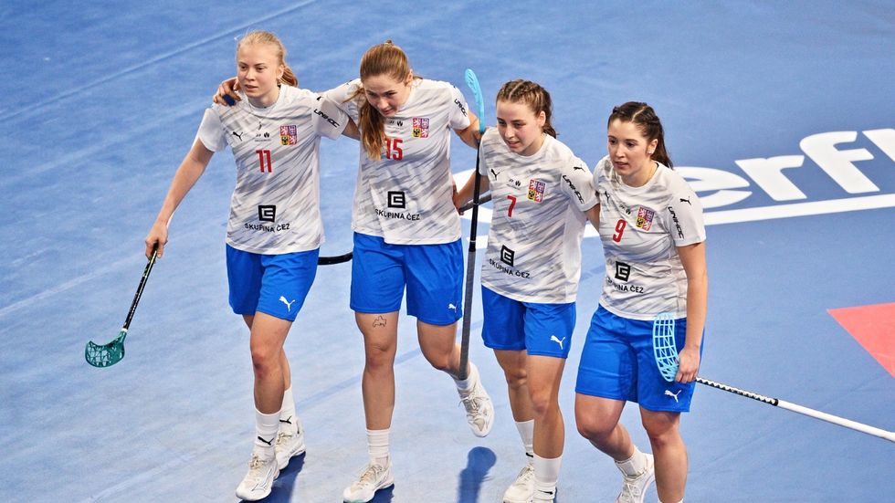 České florbalistky na MS porazily Lotyšsko 6:2 a zajistily si postup do čtvrtfinále