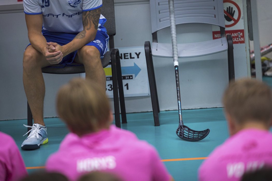 Jani Kukkola získal s finským národním týmem čtyři tituly seniorského mistra světa a jeden juniorský. O své zkušenosti se podělil s účastníky tradičního Rookie Campu.