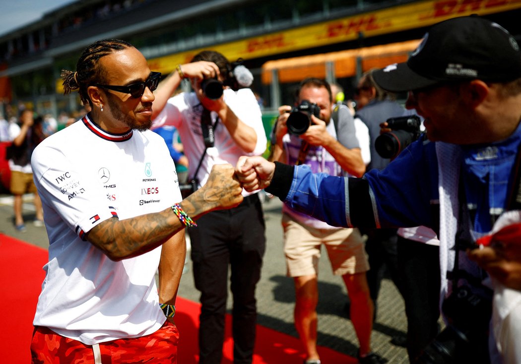 Lewis Hamilton jako nováček ve Formuli 1 »válčil« s týmovým kolegou ALonsem