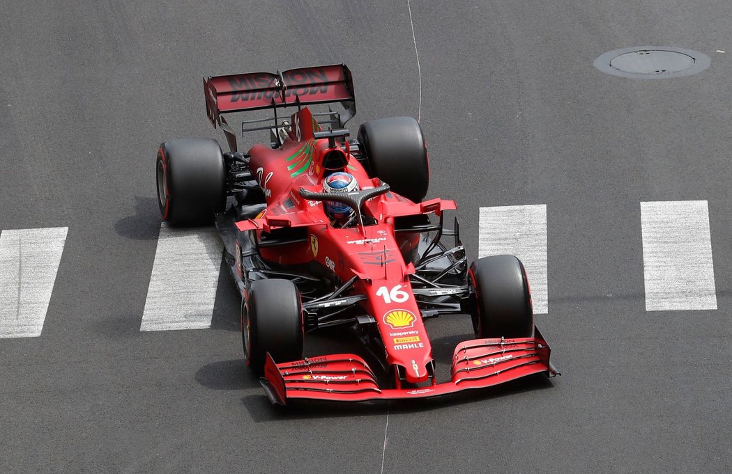 Charles Leclerc v monacké kvalifikaci