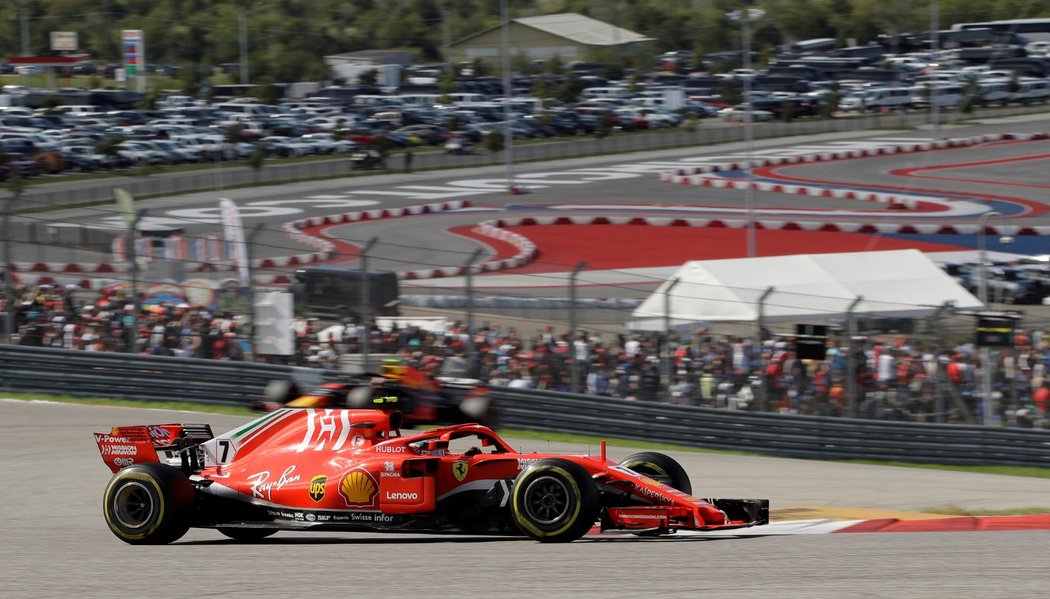 Kimi Räikkönen si na okruhu v Austinu dojel pro triumf.