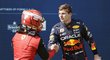 Max Verstappen gratuluje Charlesu Leclercovi