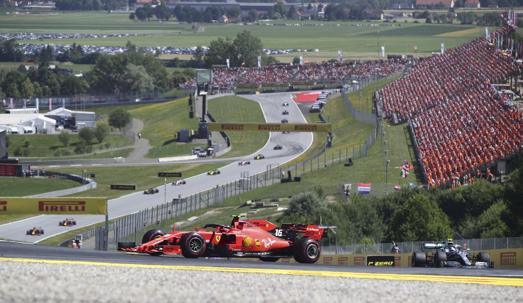 Ve vozu Ferrari skončil při Grand Prix Rakouska na druhém místě Charles Leclerc