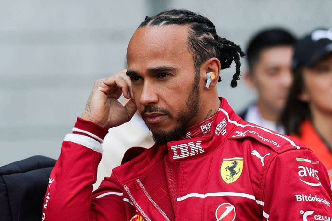 Hamilton slaví 41. narozeniny. Sezona strastí je pryč, povede si tentokrát lépe? Hamilton slaví 41. narozeniny. Sezona strastí je pryč, povede si tentokrát lépe?