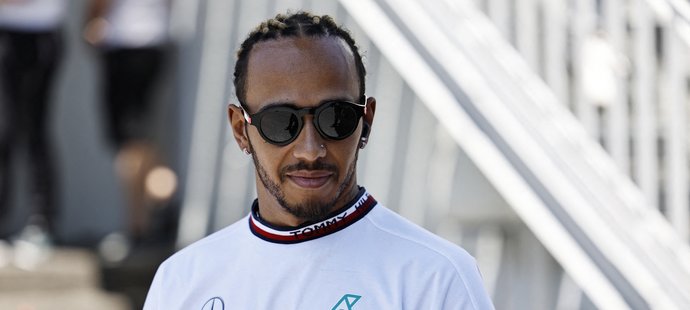 Lewis Hamilton si musel od trojnásobného mistra Nelsona Piqueta vyslechnout několik nelichotivých poznámek
