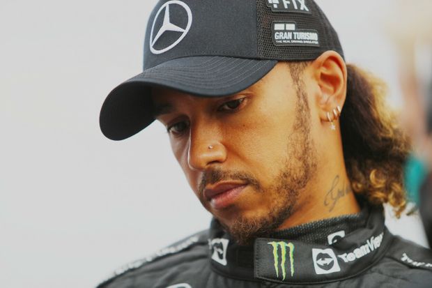 Britský jezdec Lewis Hamilton. Britský jezdec Lewis Hamilton.