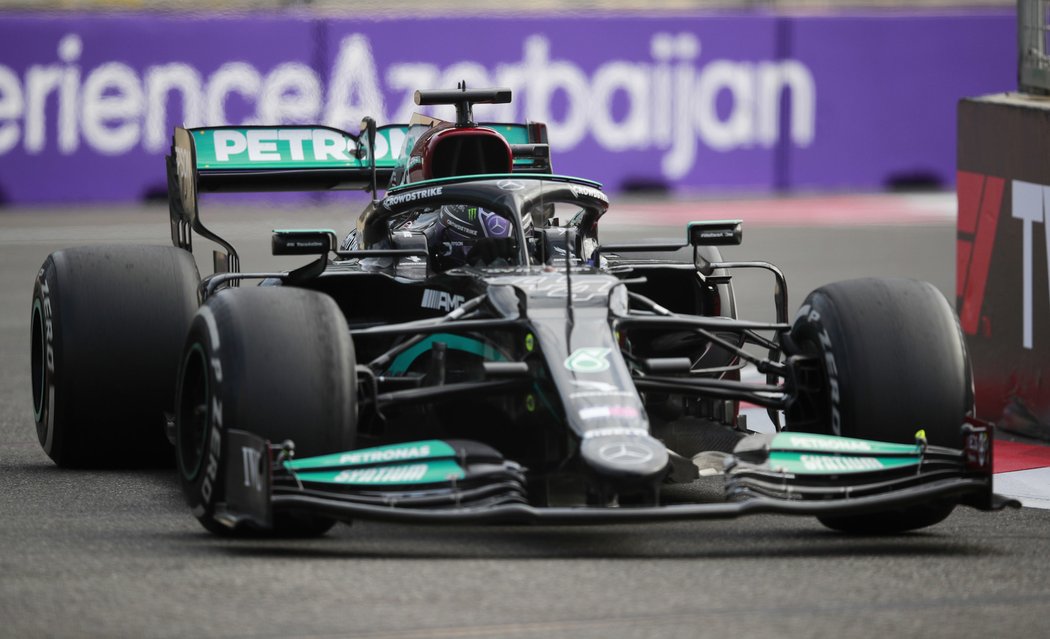 Lewis Hamilton při Velké ceně Baku
