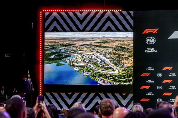 Konec afrického sucha. Rwanda si po roce 2030 zajistila místo v kalendáři F1 Konec afrického sucha. Rwanda si po roce 2030 zajistila místo v kalendáři F1