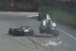 Michael Schumacher se vznesl přes Pereze do vzduchu a hodně nepříjemně boural