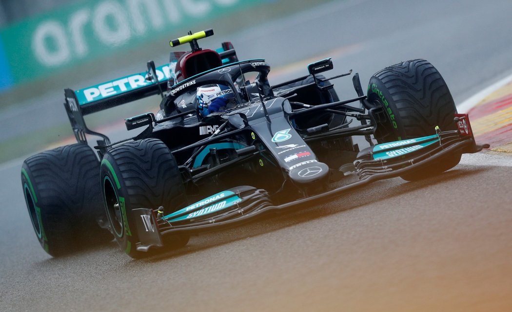 Valtteri Bottas po sezoně opustí Mercedes. Od roku 2022 bude závodit za stáj Alfa Romeo