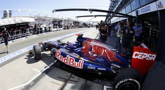 Druhý den v Silverstone: Poražený vítěz Ricciardo