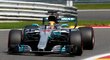 Hamilton 68. pole position vyrovnal rekord Michaela Schumachera