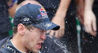 ANALÝZA: Žádná nuda! Vettel se stal legendou v remízovém dramatu