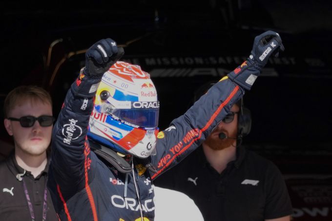 Závěr sezony přinese obří drama! Verstappen je ve hře o titul, v McLarenu bijí na poplach Závěr sezony přinese obří drama! Verstappen je ve hře o titul, v McLarenu bijí na poplach