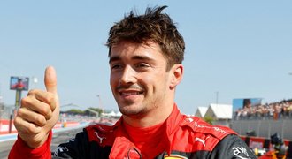 Kvalifikaci na VC Francie ovládl Leclerc před Verstappenem. Hamilton čtvrtý