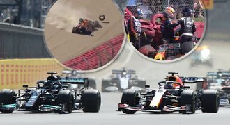 Rána o síle 51 G. Verstappen zuří: Jak mohl slavit? Hamilton kontruje