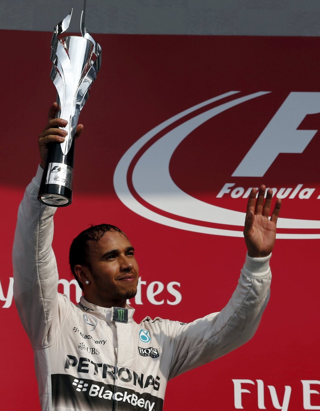 Lewis Hamilton si v Mexiku dojel pro druhé místo