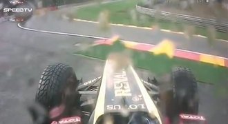 VIDEO: Bruno Senna se vrátil do F1 a hned boural