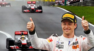 Přeháňkám v Maďarsku vládl Button, šampionát dál vede Vettel