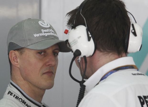 Michael Schumacher si svůj návrat na závodní tratě představoval jinak Michael Schumacher si svůj návrat na závodní tratě představoval jinak