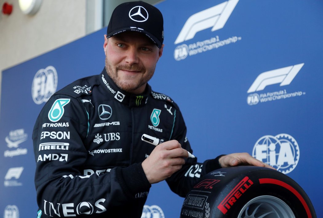 Pole position do Velké ceny Mexika si vyjel Valtteri Bottas