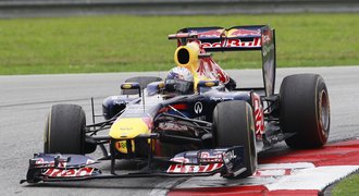 Vettel trénink nezvládl, v Turecku havaroval