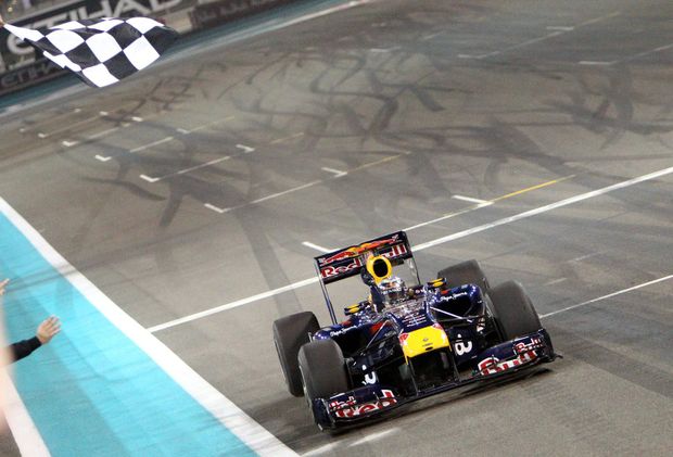 Sebastian Vettel se stal nejmladším mistrem světa v historii Sebastian Vettel se stal nejmladším mistrem světa v historii